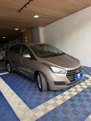 HYUNDAI HB20S 1.6 COMFORT PLUS 16V FLEX 4P MANUAL HYUNDAI HB20S 1.6 COMFORT PLUS 16V FLEX 4P MANUAL